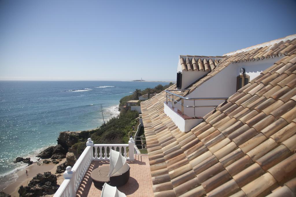 Hostal Mar de Frente Los Canos De Meca Buitenkant foto