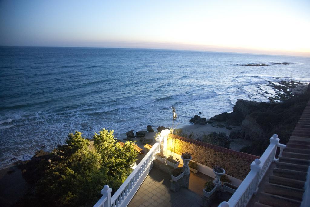 Hostal Mar de Frente Los Canos De Meca Buitenkant foto