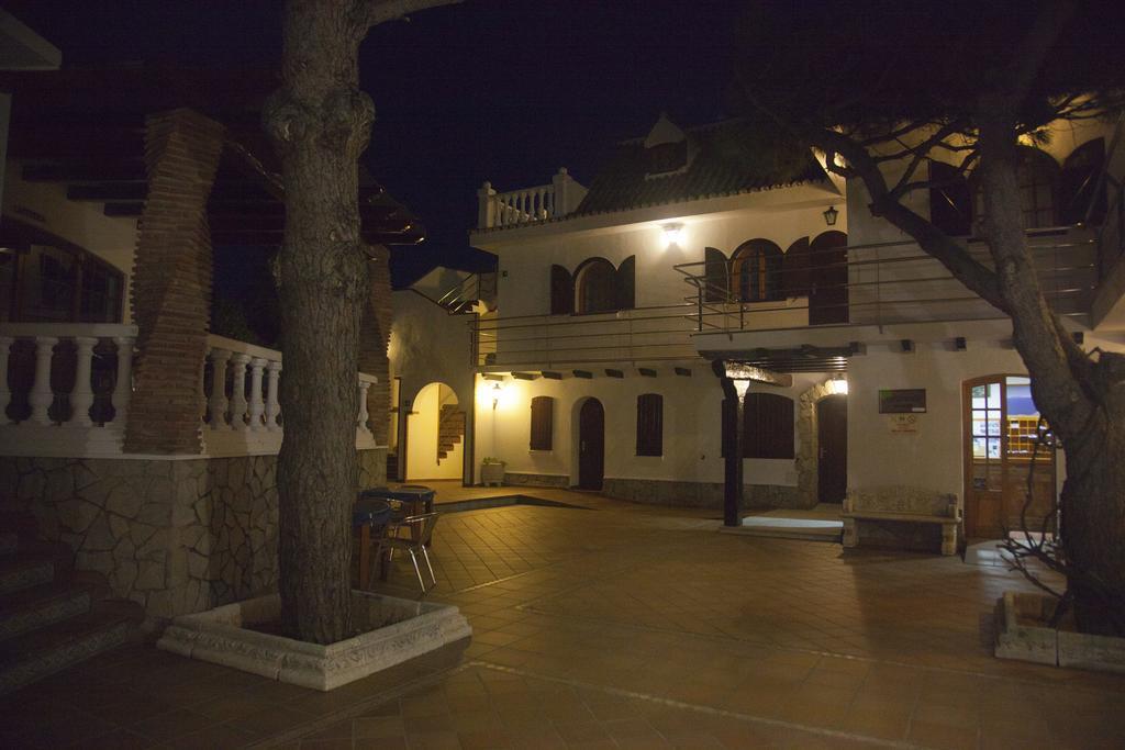 Hostal Mar de Frente Los Canos De Meca Buitenkant foto
