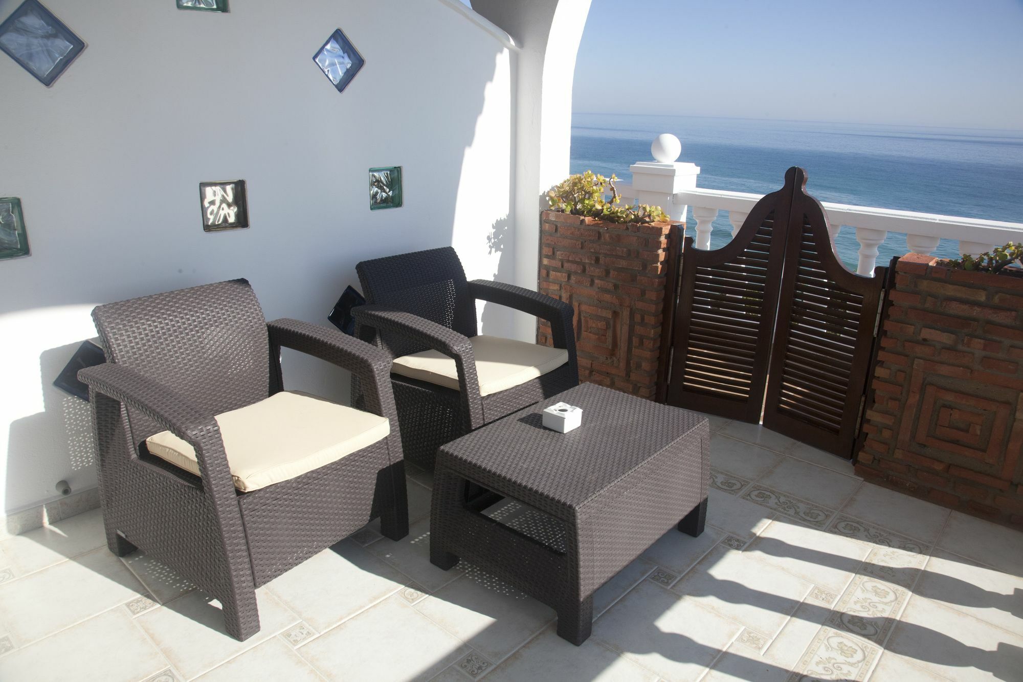Hostal Mar de Frente Los Canos De Meca Buitenkant foto